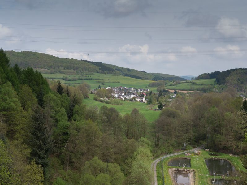 SaisonerÃ¶ffnung 2014, Sauerland
Blick von der Oestertalsperre Richtung Himmelmert
Schlüsselwörter: 2014;Sauerland;ErÃ¶ffnungsfahrt;SaisonerÃ¶ffnung;Meinerzhagen