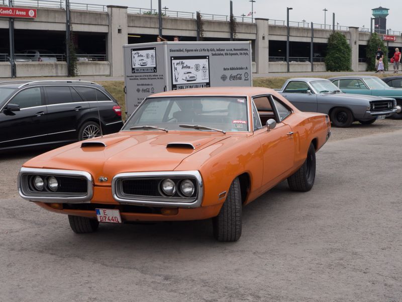 10. US-Cars & Bikes Treffen in Oberhausen am Centro
