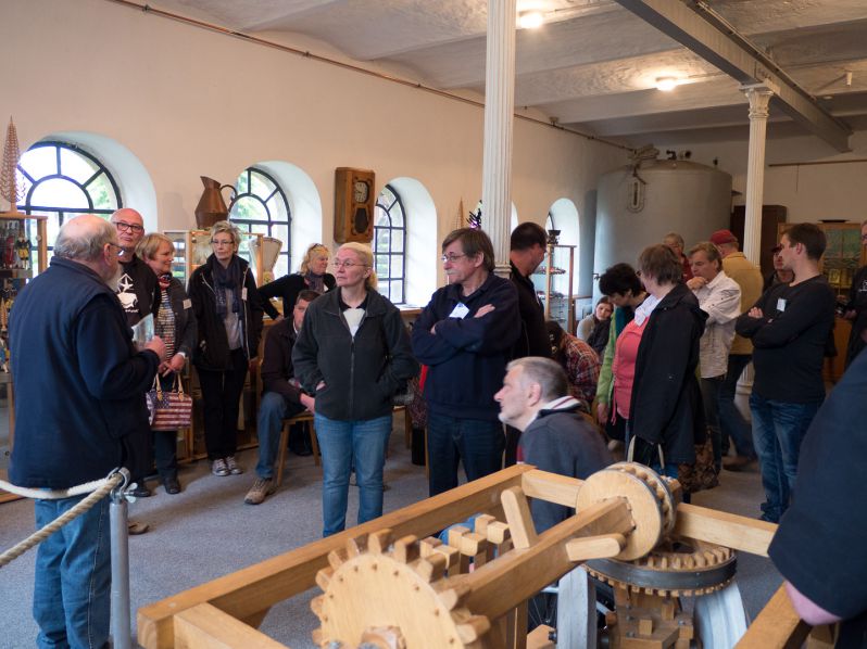 SaisonerÃ¶ffnung 2014, Sauerland
Historische Brennerei RÃ¶nsahl
Schlüsselwörter: 2014;Sauerland;ErÃ¶ffnungsfahrt;SaisonerÃ¶ffnung;Meinerzhagen