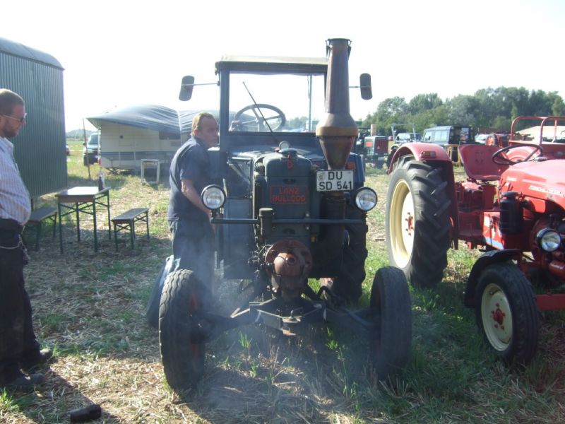 Er lÃ¤uft :-)
NRW-Stammtisch August 2012
Ausfahrt durch das Angerland & Ruhrtal
