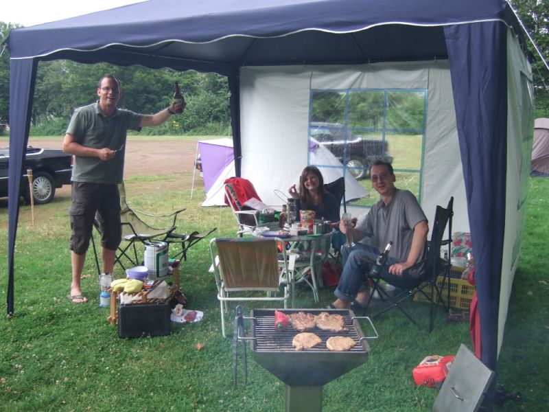 Mal wieder Durst und Hunger...
Dinotreffen 2012
