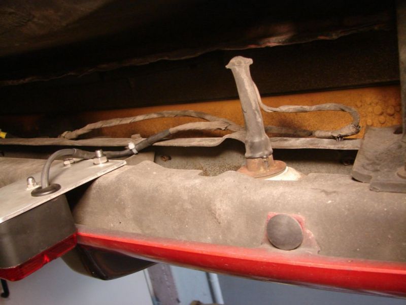 Kabelstrang StoÃŸstange hinten links
1989 EU Version Kabelbaum RÃ¼ckfahrscheinwerfer und NebelschluÃŸlicht
Schlüsselwörter: NebelschluÃŸlicht;Kabelbaum;StoÃŸstange