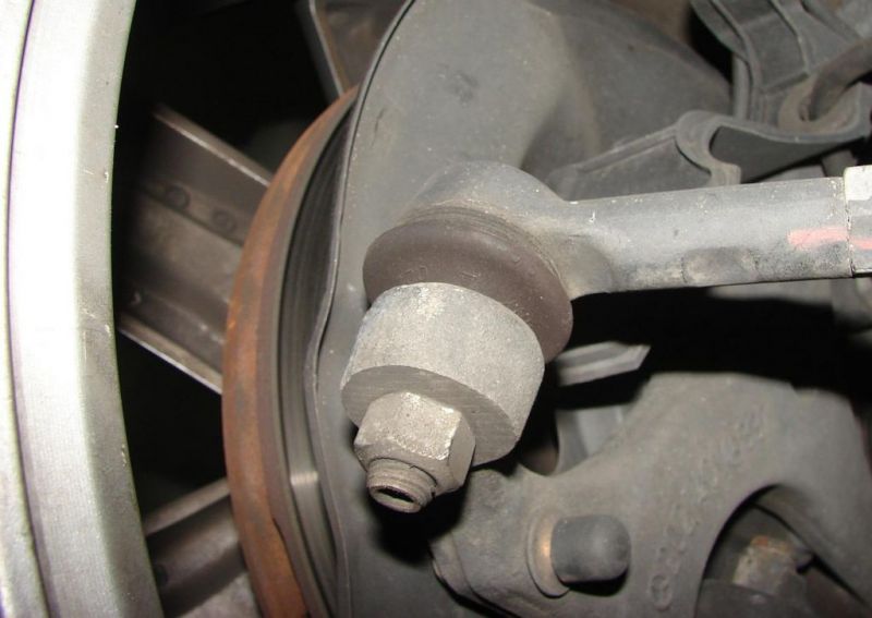 Spurstangenkopf
Spurstangenkopf Chrysler Crossfire mit selbstsichernder Mutter
Schlüsselwörter: Spurstange; Mutter; Kopf; Kugel;