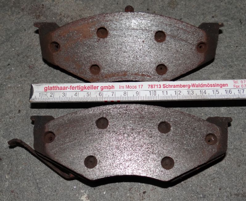 T2 BremsbelÃ¤ge vorne -2
