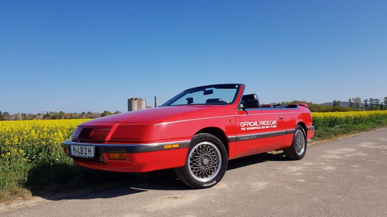 Official Pace Car
Die Aufkleber habe ich mir erstellen lassen.
War etwas aufwÃ¤ndig, hat aber das original ganz gut getroffen.
Schlüsselwörter: Official Pace Car