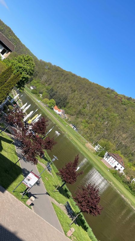 Hotel in bodenwerder, mit Ausblick direkt auf die Weser
Weser-Bergland Tour 25. April 2026
Bodenwerder - Rühler Schweiz - Burgruine Polle - Schloss Hämelschenburg
Schlüsselwörter: Saisoneröffnung;2026;Weser-Bergland;Tour;Hannover