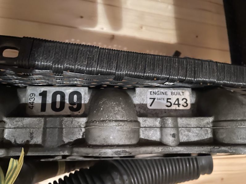 Engine Built date
Schlüsselwörter: intake plenum built date