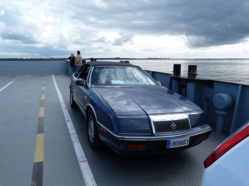 mit der Elbfaehre nach Glueckstadt
