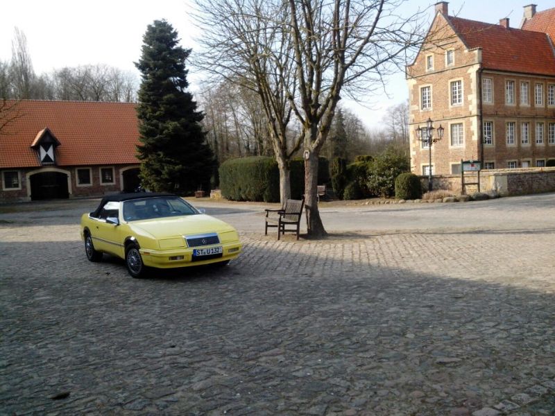 Testfahrt
Gaaanz allein am Museum. Bald aber mit 30 anderen.
