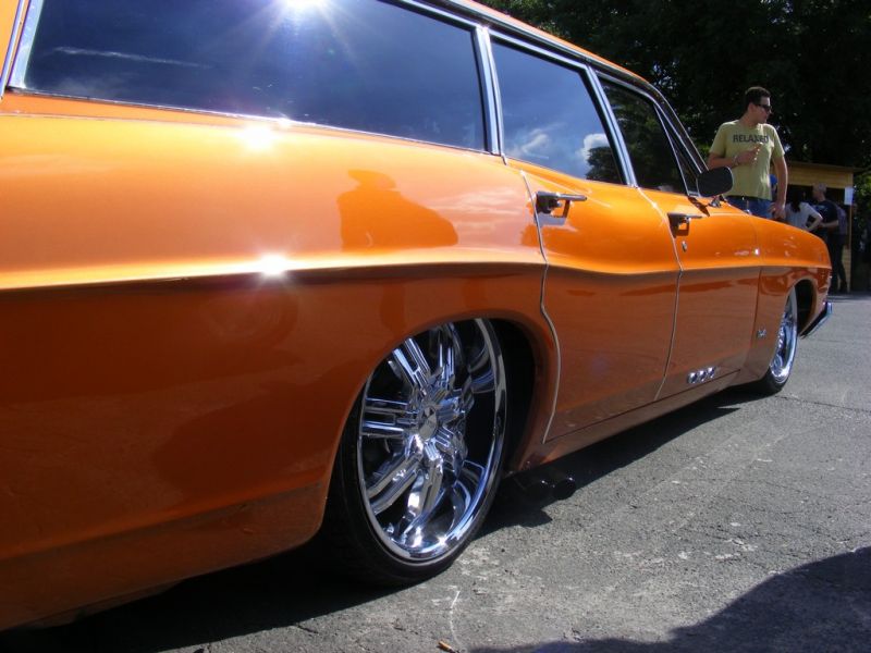 Schlüsselwörter: US-Car-Treffen Schwerte September 2012