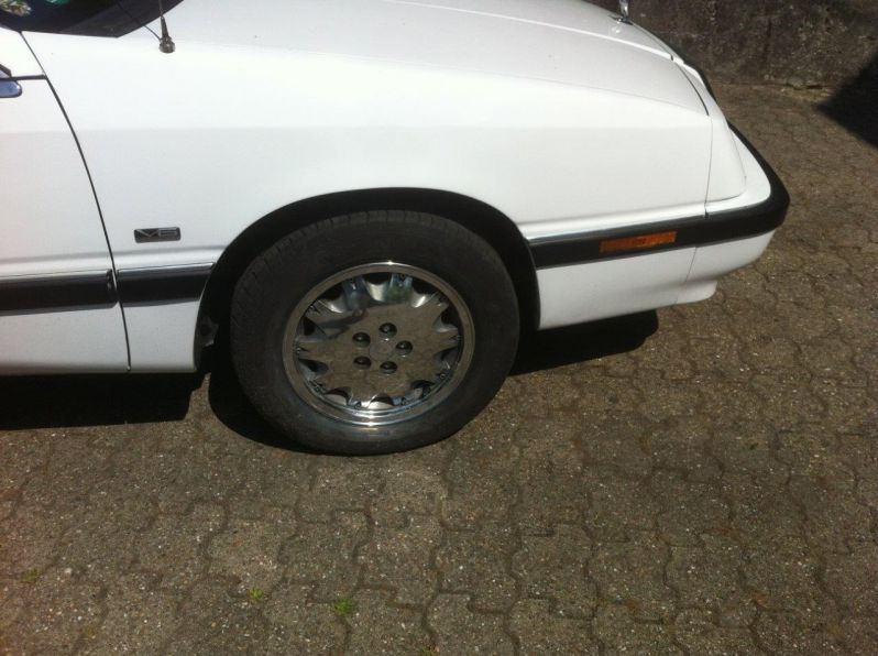 Felgen am Â´92 Modell
So sehen die Original Felgen aus, wenn man keine weiÃŸen Felgen bekommt. 16 Arbeitsstunden an insgesamt 3 Tagen.
