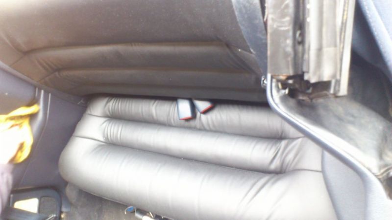 Sitze vom Nachtbaren neu genÃ¤ht sieht recht gut aus
