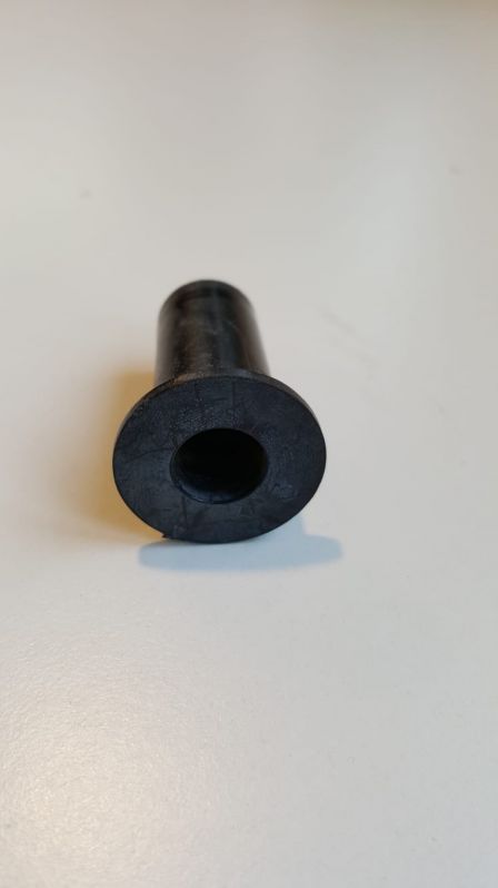 Kunststoffverbinder Klappscheinwerfer 2
