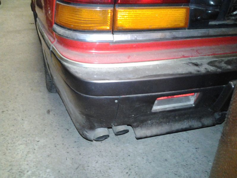 Le Baron 04.90 mit Kugel Karosseriebausatz
GTC Turbo 2,2l 130Kw
Schlüsselwörter: Le Baron 04.90 GTC