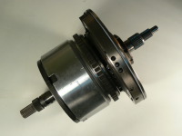 Eingangswele mit Ölpumpe und UD-OD-R-Kupplung